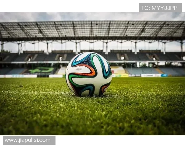 荣耀X80足球星手机壳闪耀设计风格引领潮流运动时尚新风尚 荣耀X80足球星手机壳闪耀设计风格引领潮流运动时尚新风尚